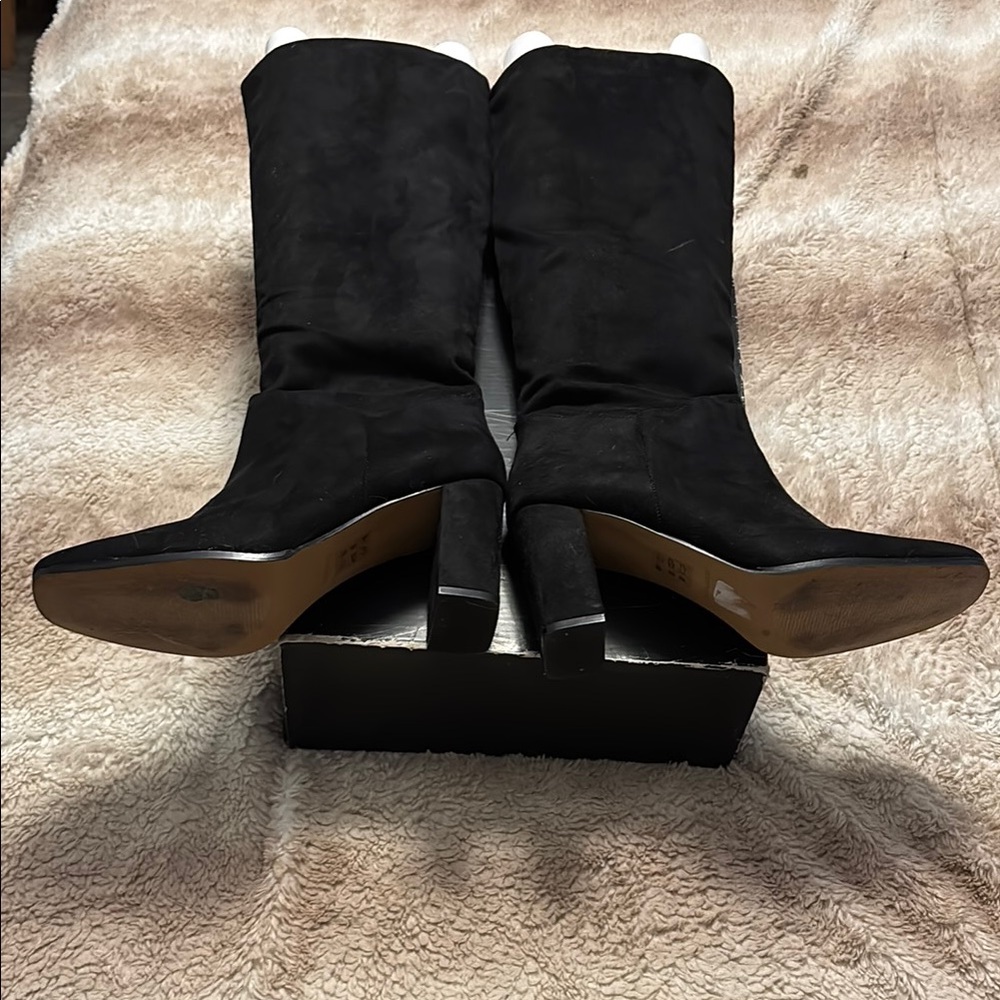 Express Black Heeled Boots with Slouchy Style
